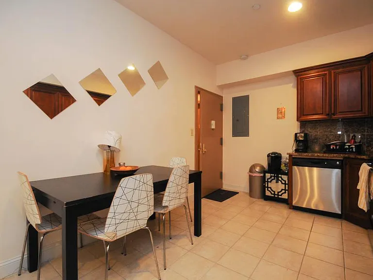 917 Ridge Ave #B — Photo 18