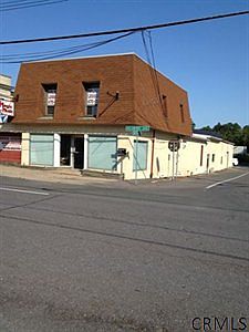 2nd image of 341 Delaware Ave