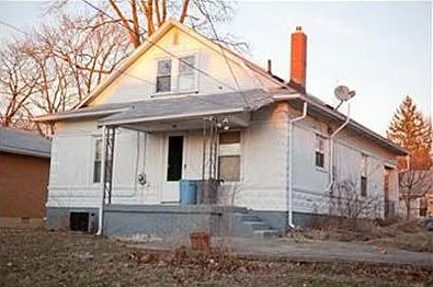 4th image of 2517 Grant Ave