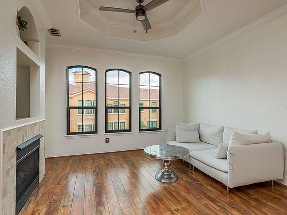 4th image of 2749 Via Cipriani Unit 1032A