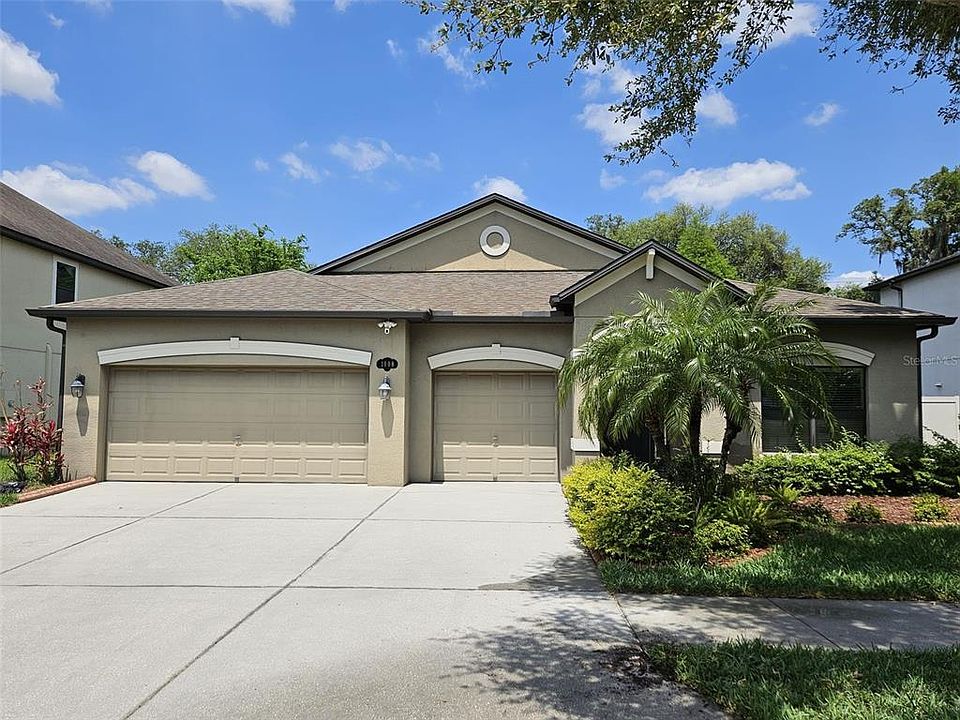 1st image of 1008 Oakcrest Dr