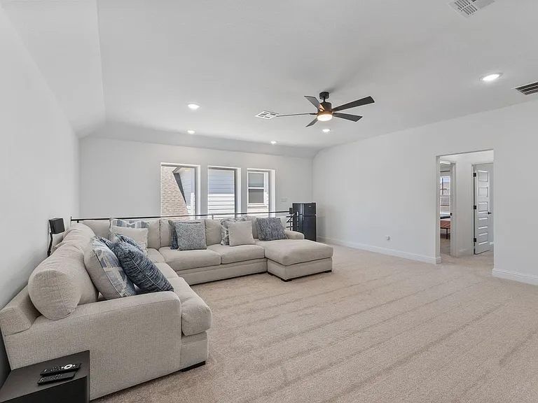 125 Plainsman Ln — Photo 28