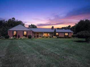 481 Wassona Dr, Marion, VA 24354