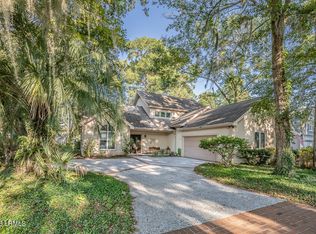 128 Locust Fence Rd, Saint Helena Island, SC 29920