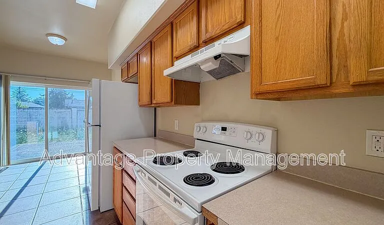 2834 Raleigh Ct SE #RALEIGH2834 — Photo 4