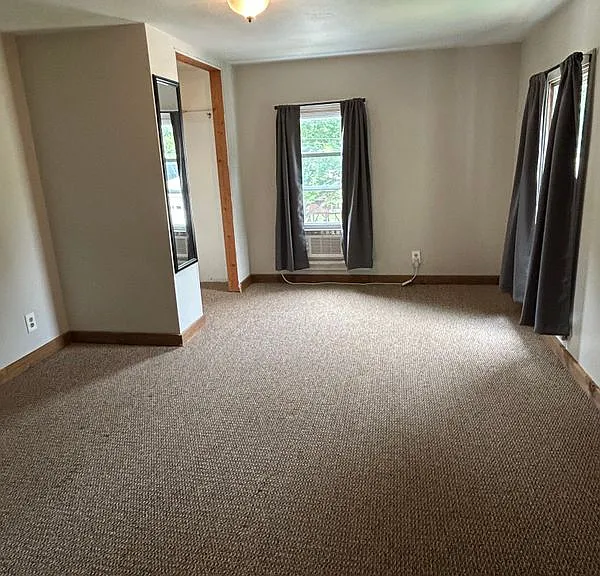 58 Norman St — Photo 12