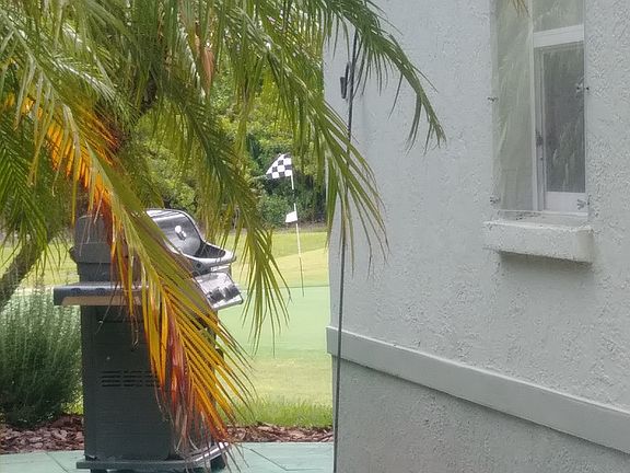4th image of 3010 Live Oak Ln