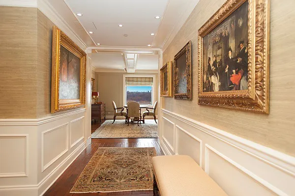 Sold by CitiSuites International Realty | media 13