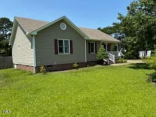 2325 Stephanie Ln — Photo 1