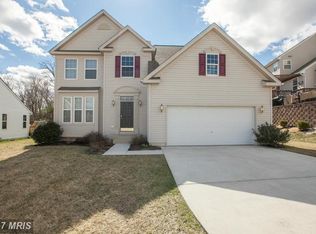 121 Brandenburg Dr, Falling Waters, WV 25419