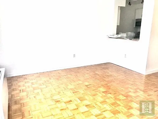 Rented by Halstead Real Estate | media 15