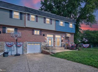3616 Sussex Ln, Philadelphia, PA 19114