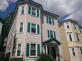 41 White Pl #2, Brookline, MA 02445