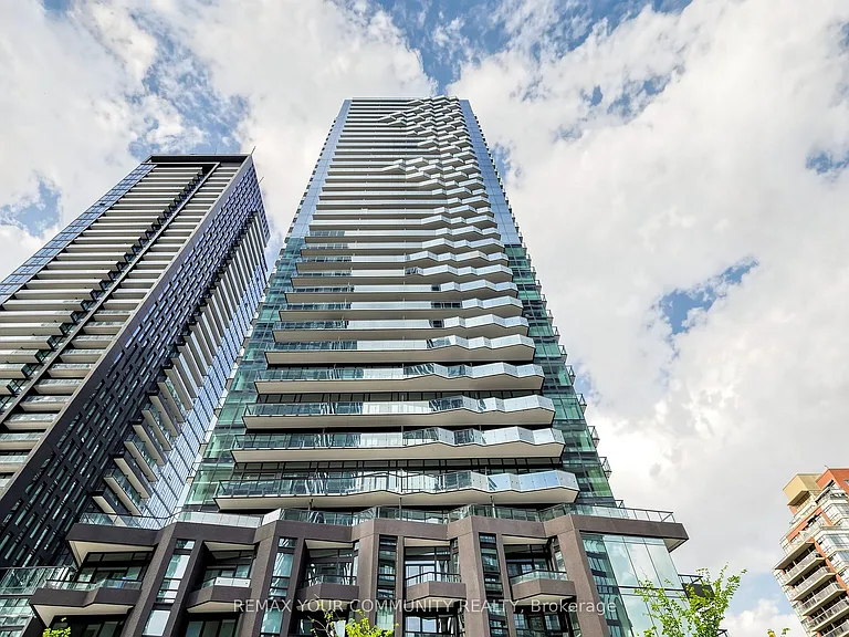 110 Broadway Ave E #819 — Photo 1