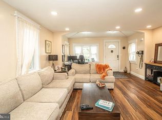 19 Hazel Ln, Pine Hill, NJ 08021