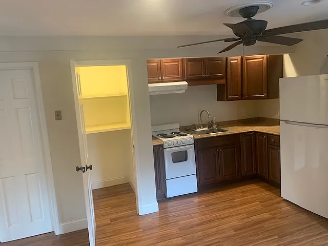 159 Portsmouth Ave #32 — Photo 4