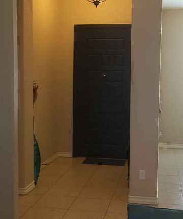 5th image of 423 E 12th St