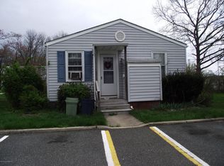 128 Belshaw Ave, Eatontown, NJ 07724