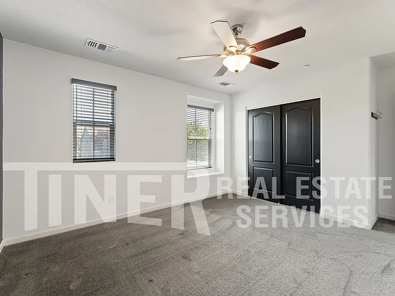 3027 Club Center Dr — Photo 16