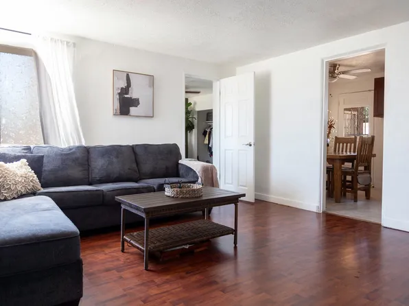 115 Yucca Dr NW, Albuquerque, NM 87105