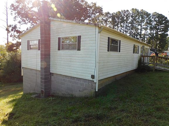 3rd image of 2265 Barnesville Hwy