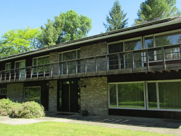 1652 State St #61, Sunbury, PA 17801