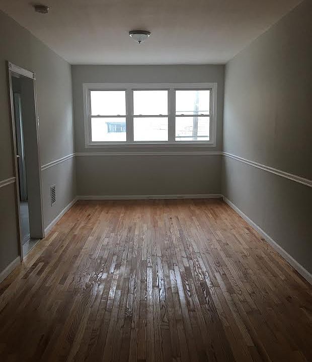 1st image of 7618 86th Ave