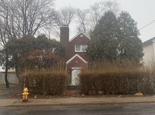 215 West Ave, Stamford, CT 06902