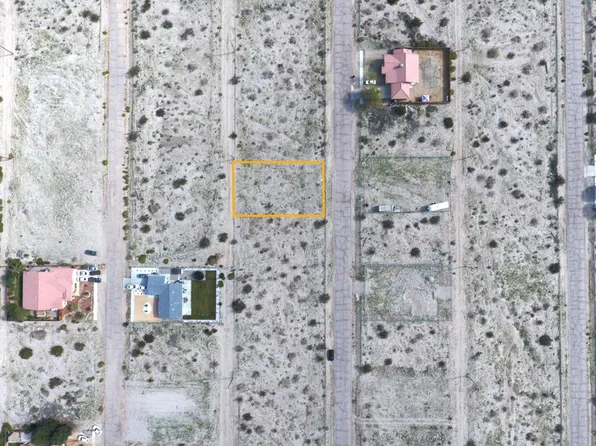 1570 Arctic Ave, Thermal, CA 92274