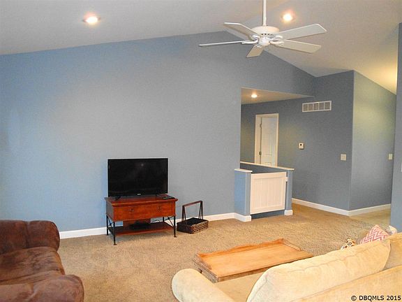 4th image of 258 Bryn Dr