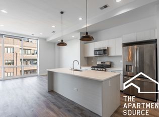 2247 W Lawrence Ave #401, Chicago, IL 60625