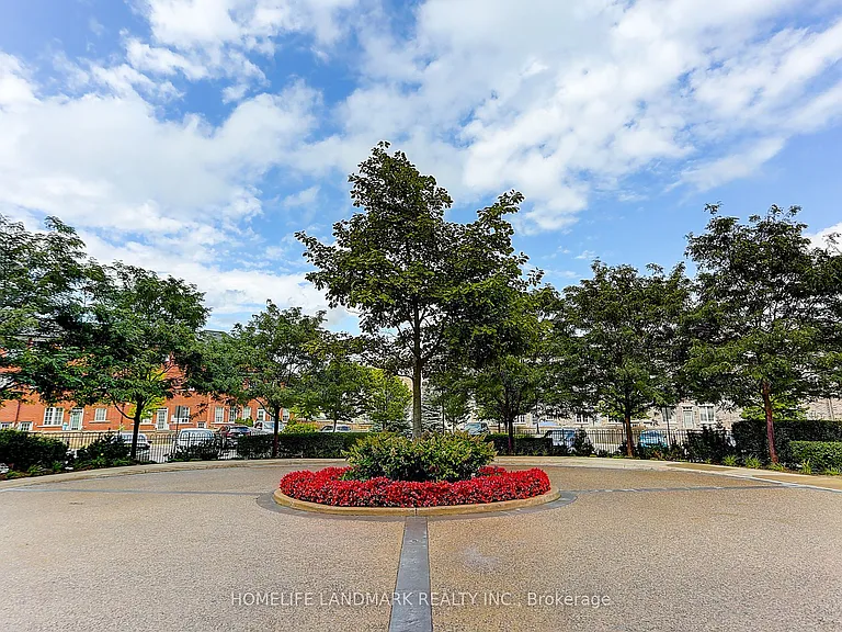 75 King William Cres #1013 — Photo 4