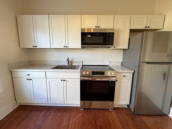 3rd image of 1535 Park St #1535P-03
