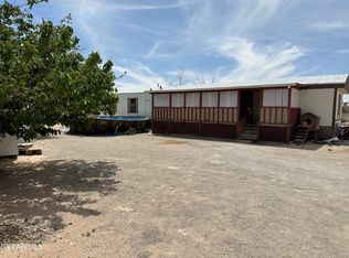 755 Blake Pl, Clint, TX 79928