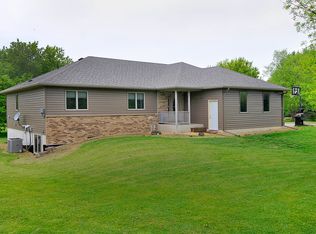 17550 Holt Ct, Faribault, MN 55021