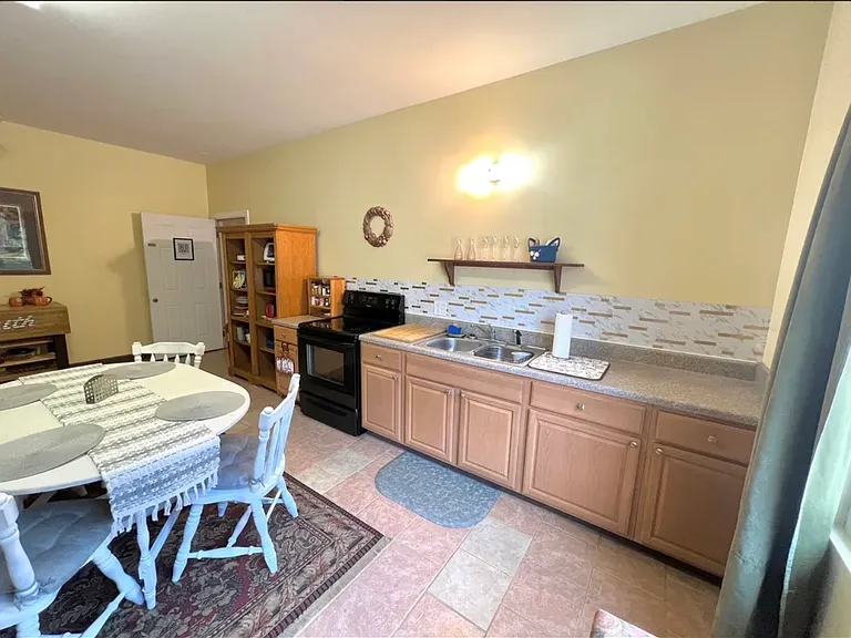 9952 Friendship Rd — Photo 11