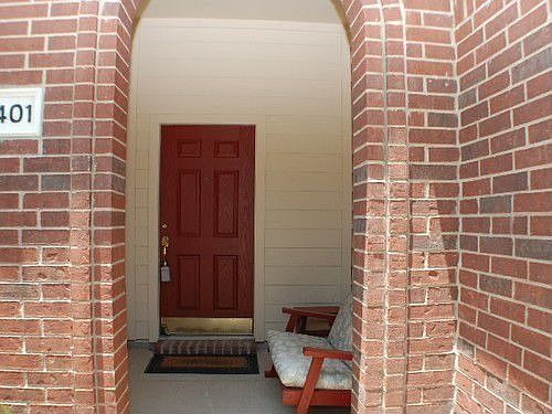 2nd image of 2401 Highridge Dr