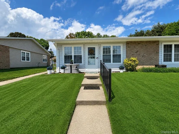 275 Berwick Court #A, Ridge, NY 11961