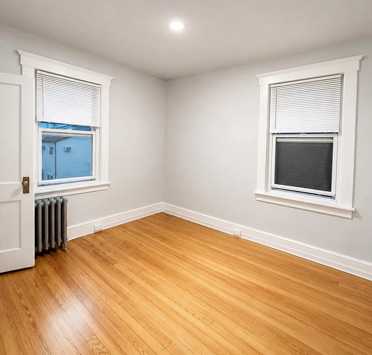 2 bed, 1.0 bath, $2,200 — Photo 4