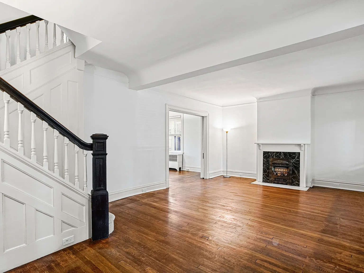 4 bed, 2642 sqft, $3,850 — Photo 4