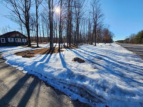 3rd image of 9968 Us Highway 131 NE