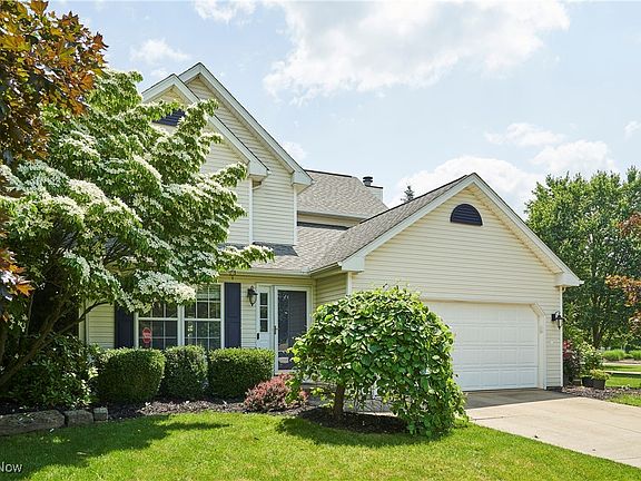 2nd image of 707 Hearthstone Cir