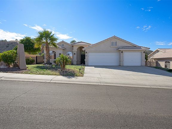 2nd image of 2926 Ladera Drive