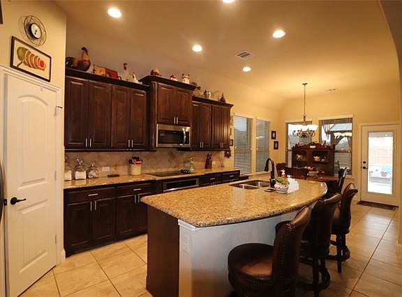 5th image of 12420 Charter Creek Dr