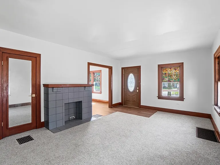 2306 Eastbrook Dr — Photo 22