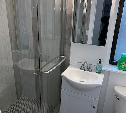 5th image of 315 W 77th St #1AA