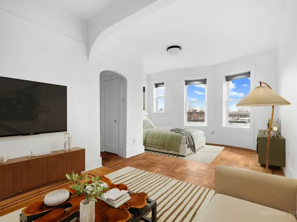 527 Eighth Street image 1 of 9