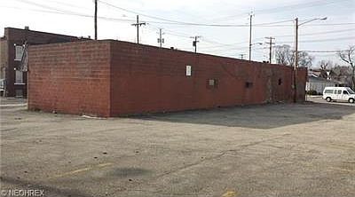 2nd image of 11902 Kinsman Rd