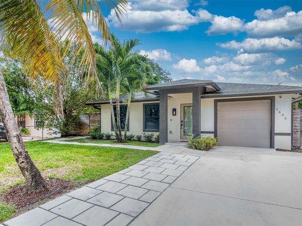 5630 Atlanta St, Hollywood, FL 33021