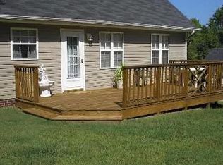 809 Red Hill Rd, Wadesboro, NC 28170